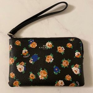 Coach wristlet/wallet